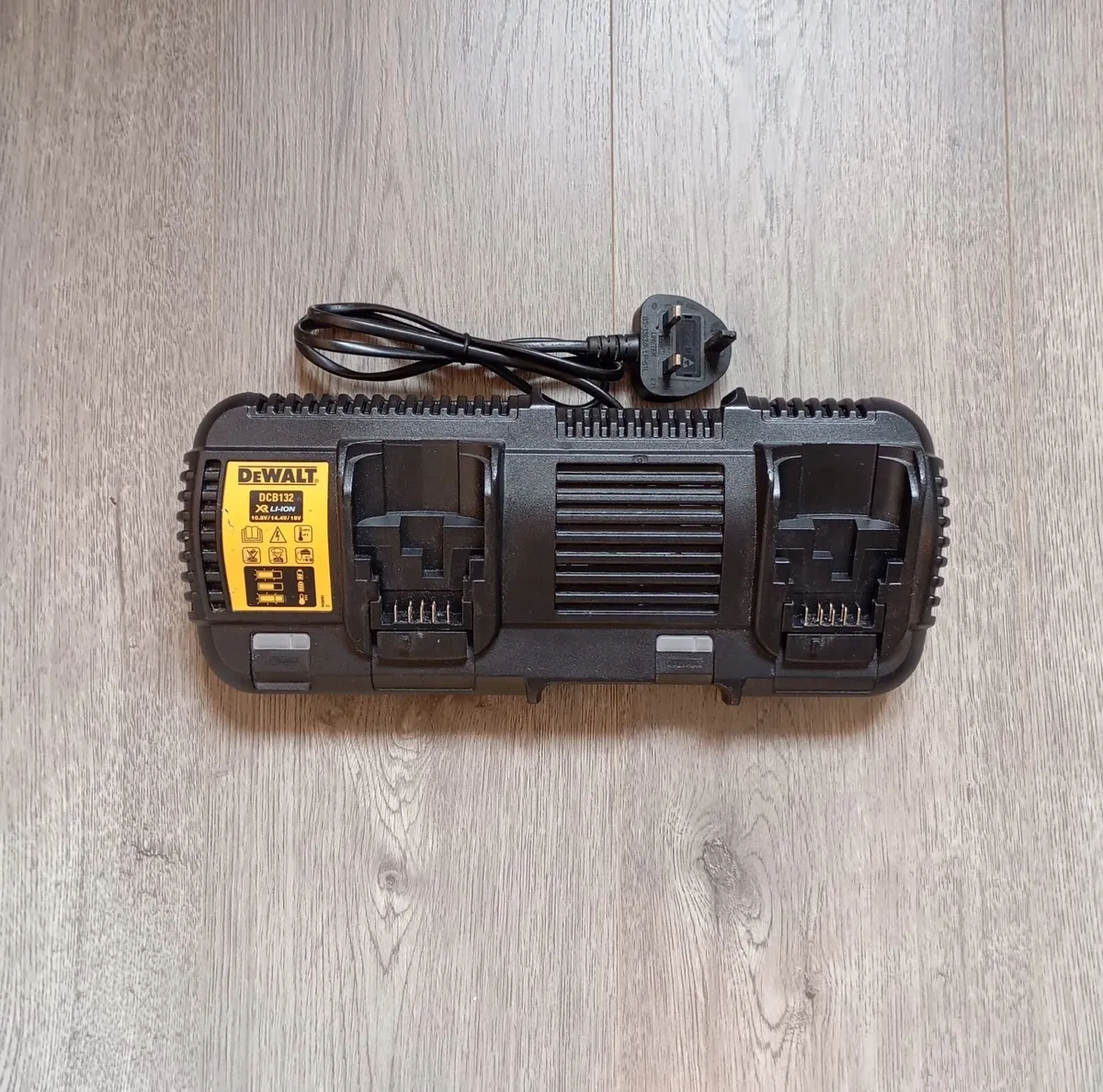 DeWalt Charger's - Image 3
