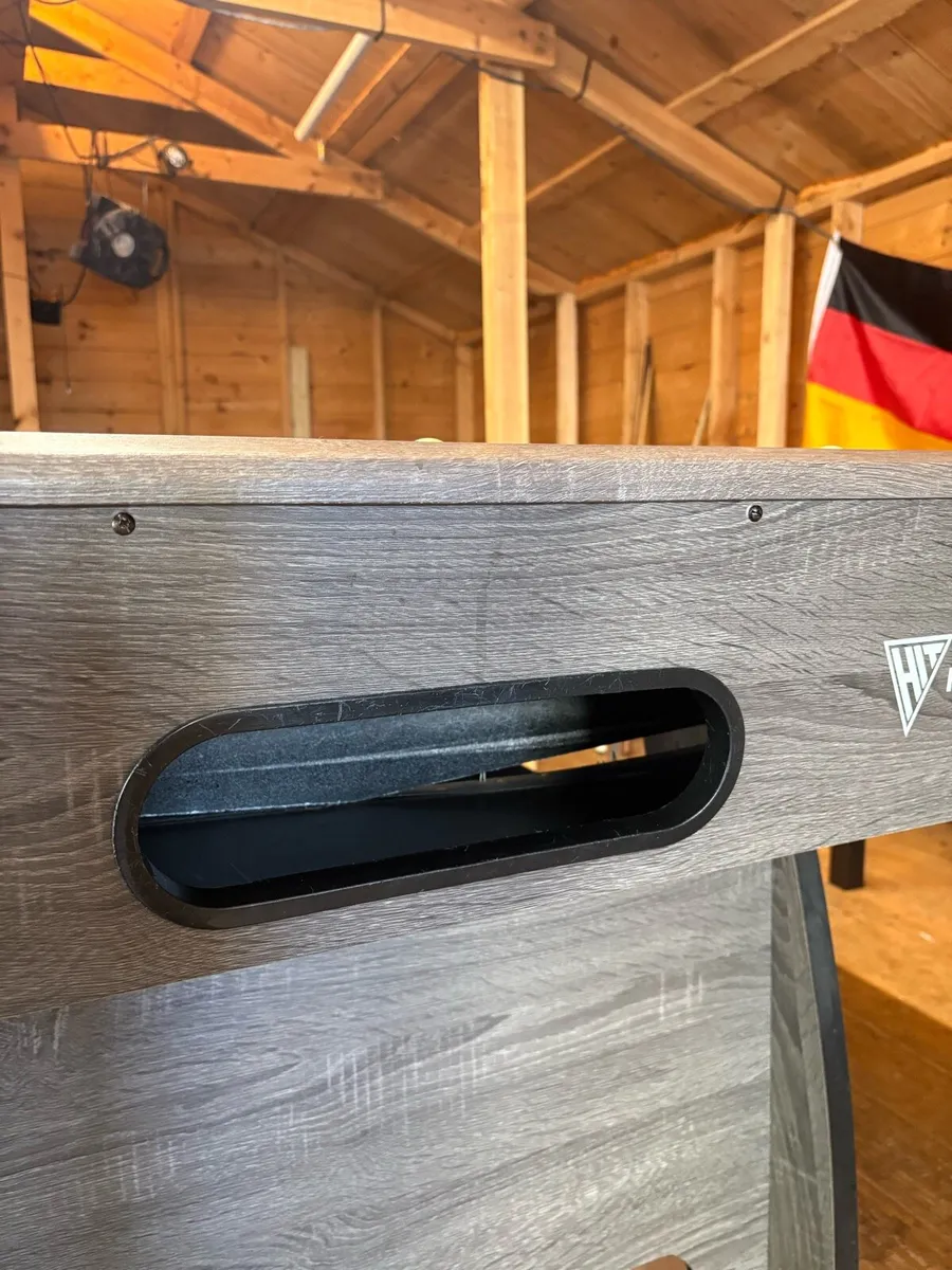 Pool table - Image 4