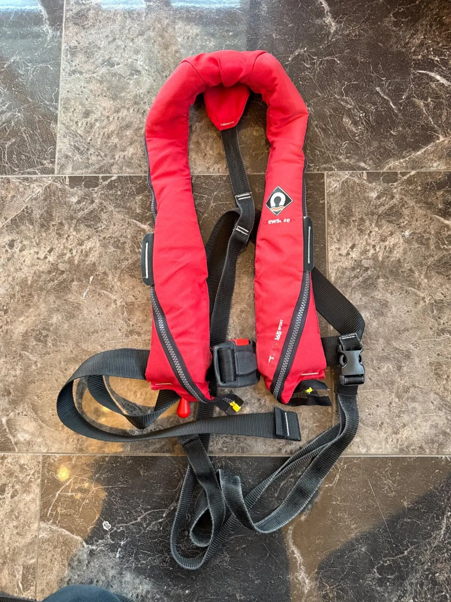 Crewsaver 165N Automatic Lifejackets - Image 2