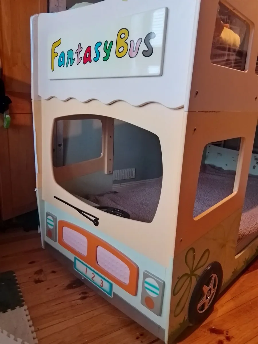 Bunk bed ( kids bus bed theme ) - Image 2
