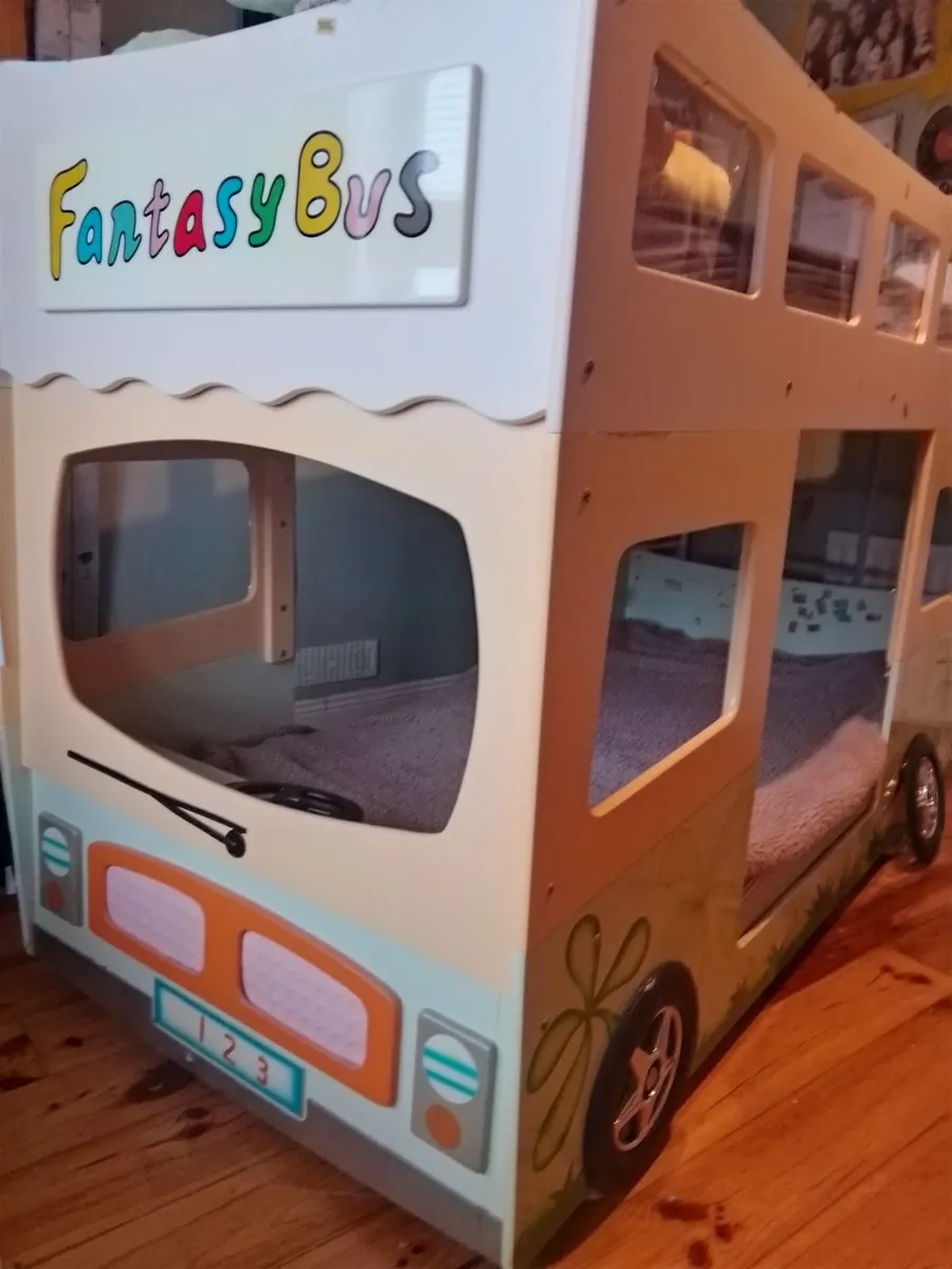 Bunk bed ( kids bus bed theme ) - Image 3