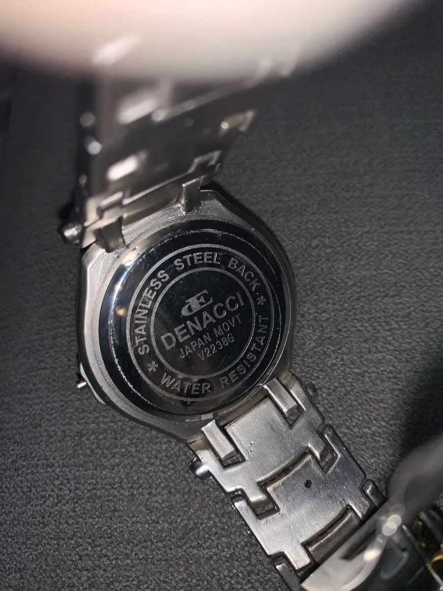 Denacci Mens watch new battery in it - Image 2