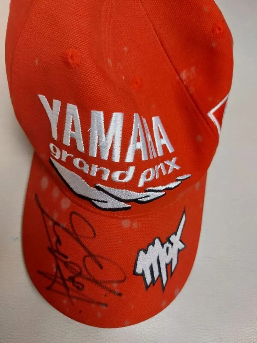 Max Baggi signed baseball cap - Image 1