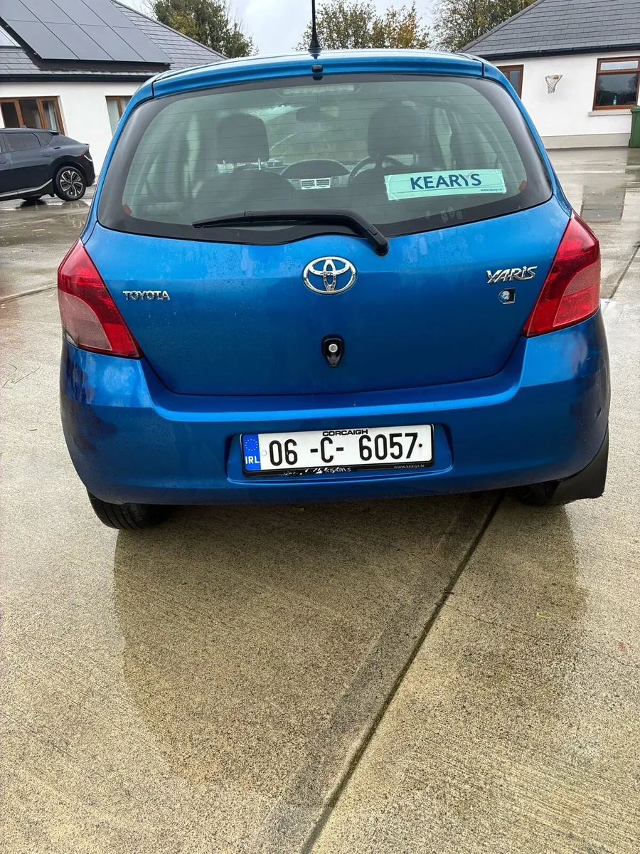Engine damage yaris 2006 - Image 4