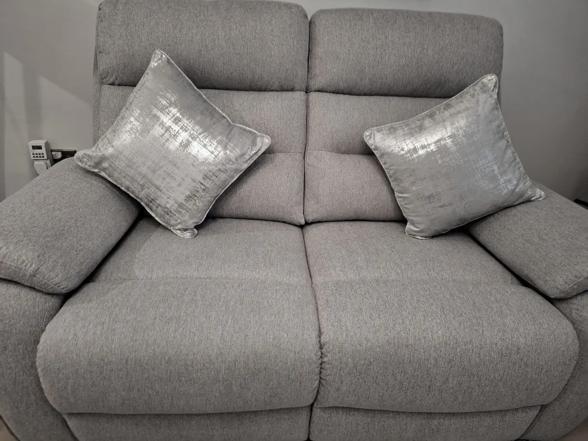 Sofas  3 seater, 2 seater sofas +armchair - Image 2