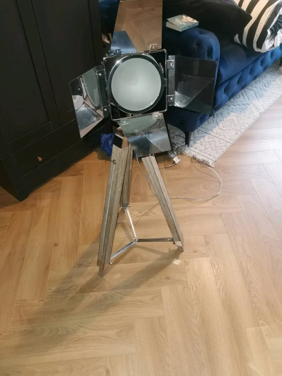 Floor lamp - Image 2
