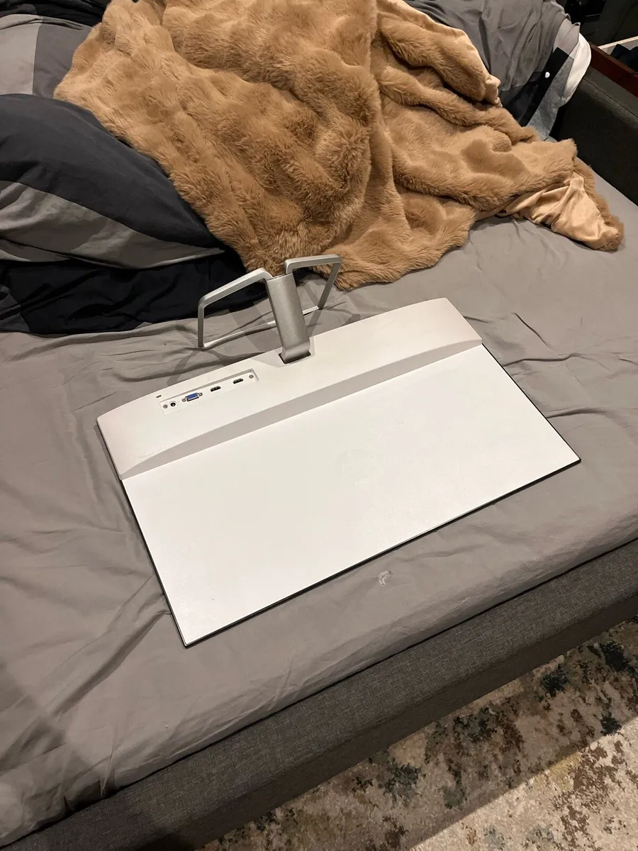 HP monitor - Image 2