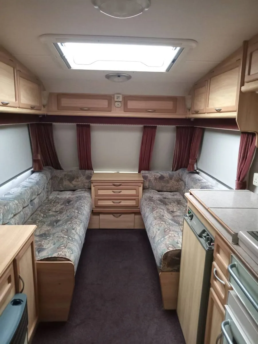 Caravan - Image 4