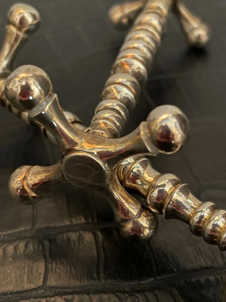 Vintage silver-plated knife rests - Image 2