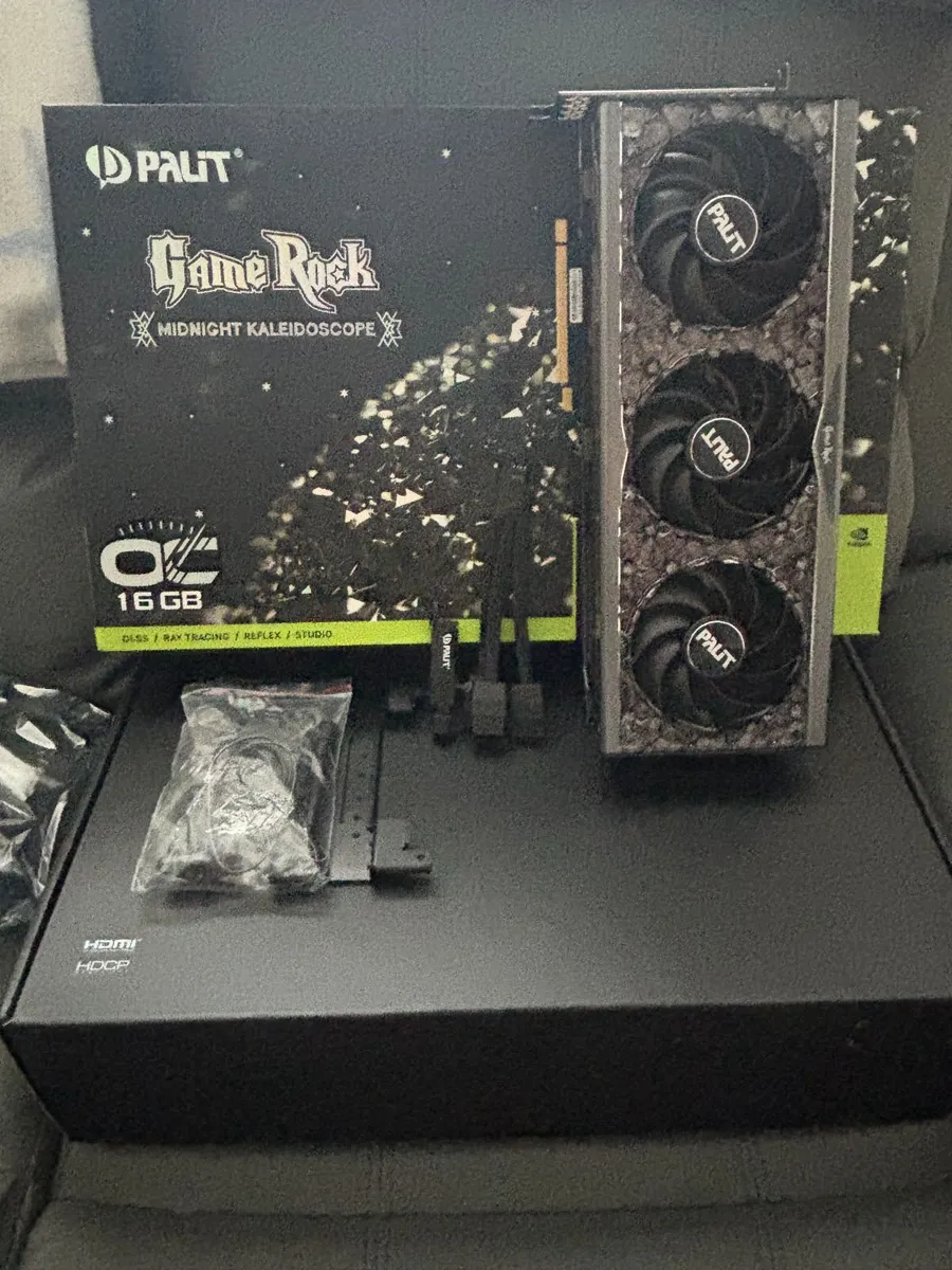 GameRock RTX 4080 OC 16GB Midnight Kaleidoscope - Image 4