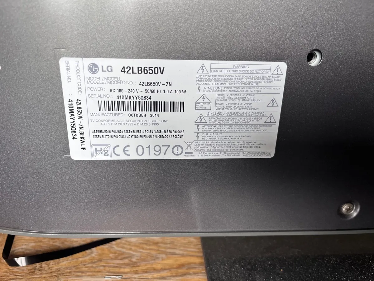 L.G smart T.V 44 inch - Image 2