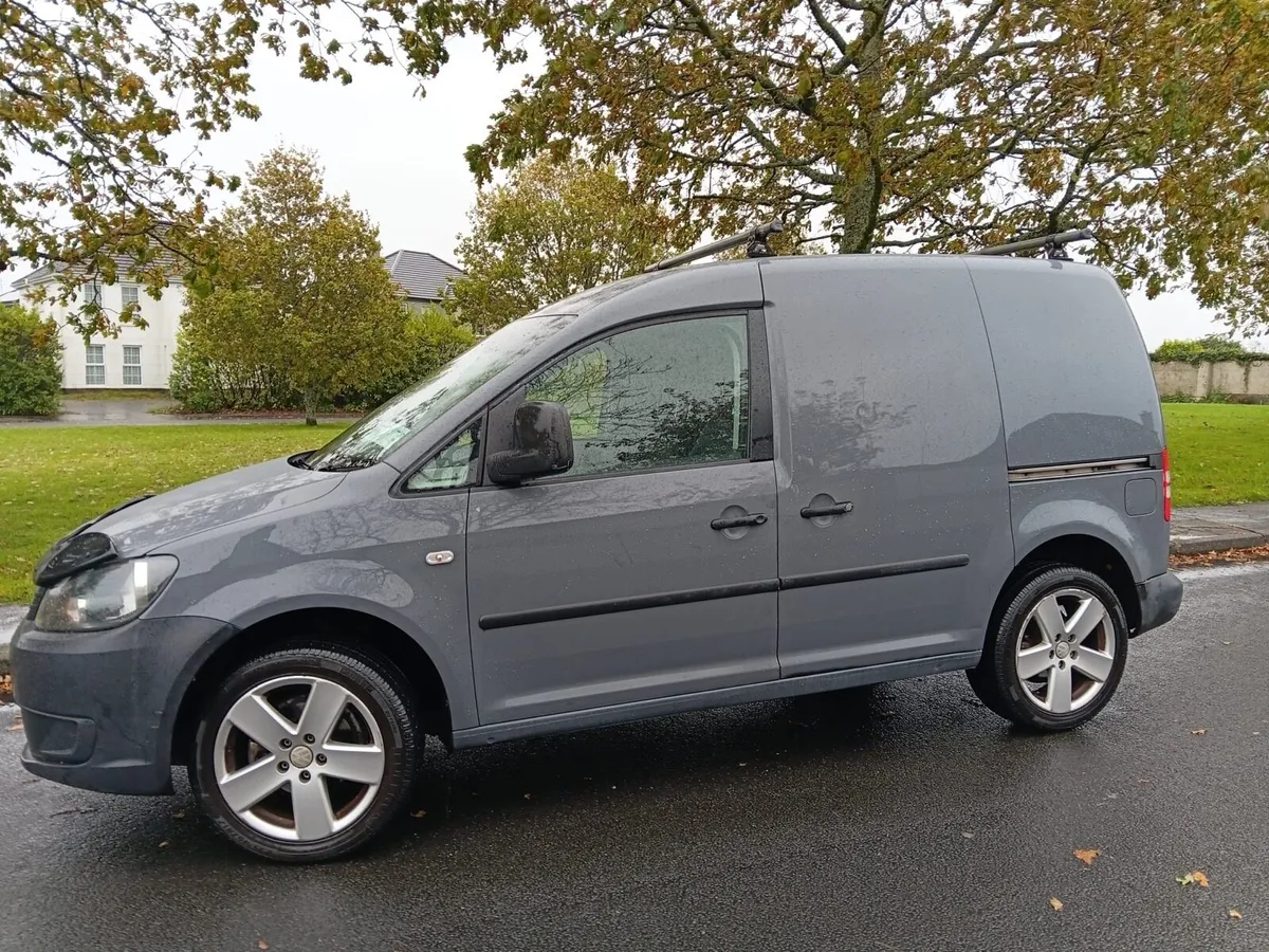 ⭐️2014 Volkswagen Caddy 1.6 TDI Doe Until 4/27⭐️ - Image 3