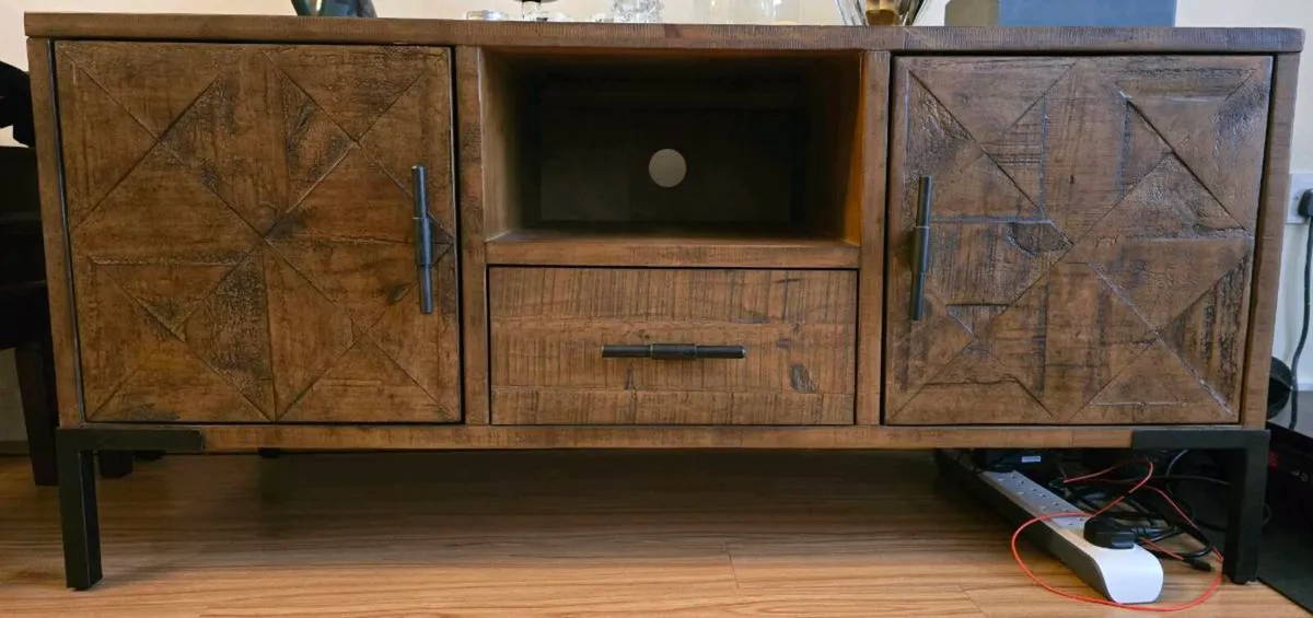 Rustic Wood TV Unit / Cabinet (L130.5cm x H61) - Image 2