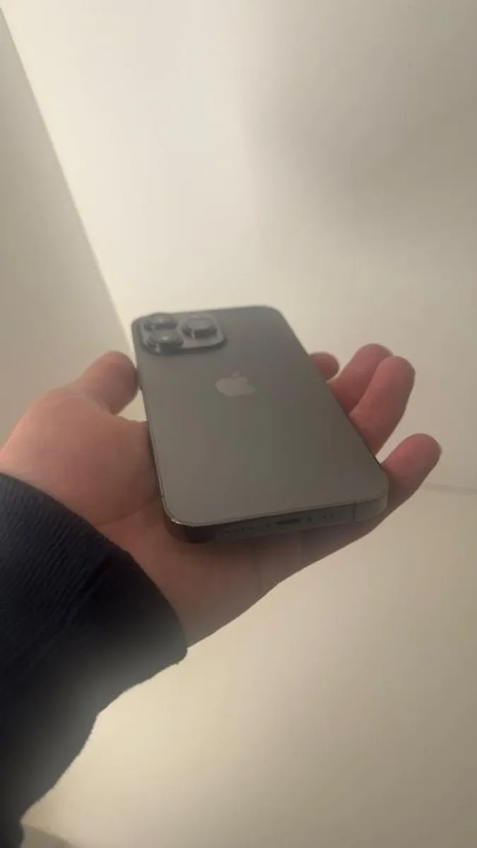 iphone 13 pro - Image 1