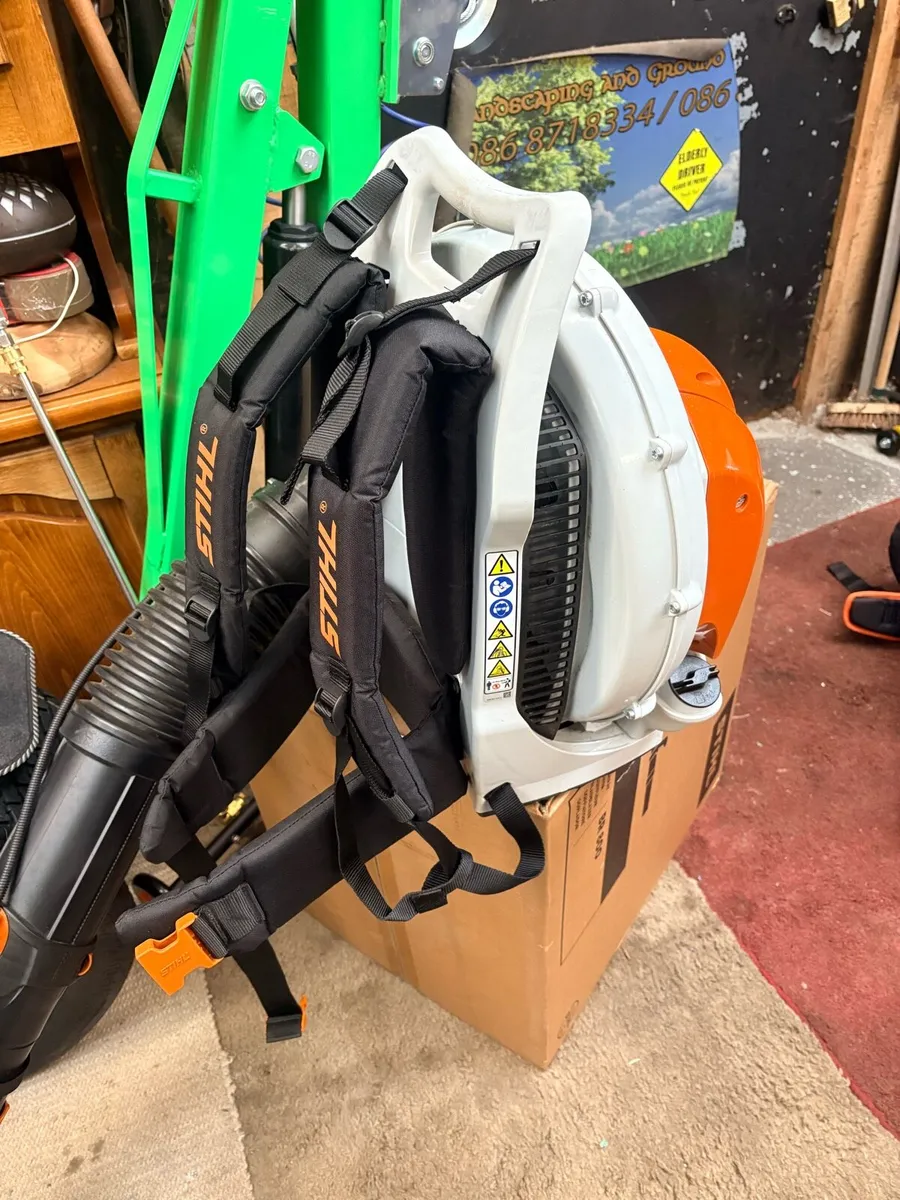 Stihl br700 leaf blower - Image 3