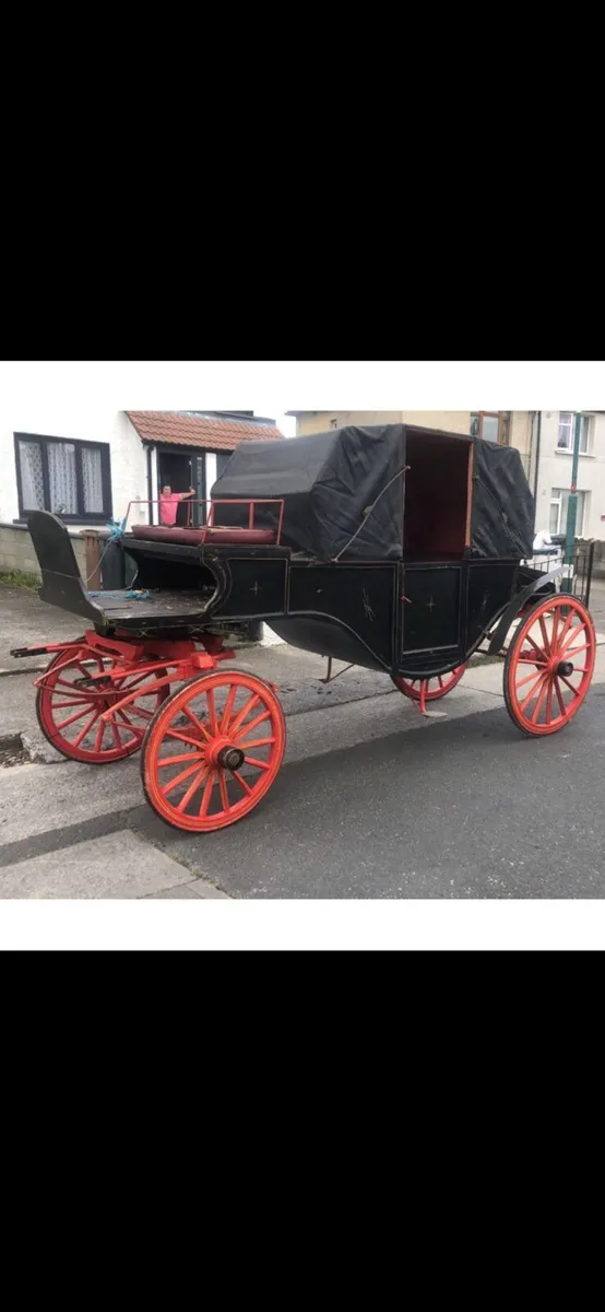 Landu carriage - Image 1