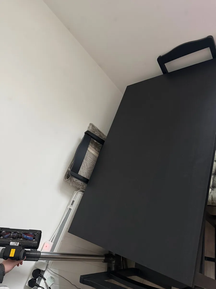FREE Kitchen Table - Image 2