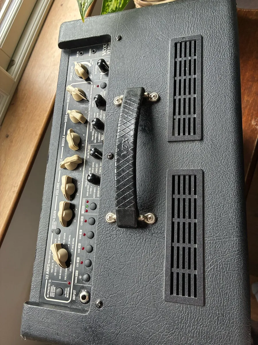 VOX VT80 and 80w guitar combo amplifier - Image 2