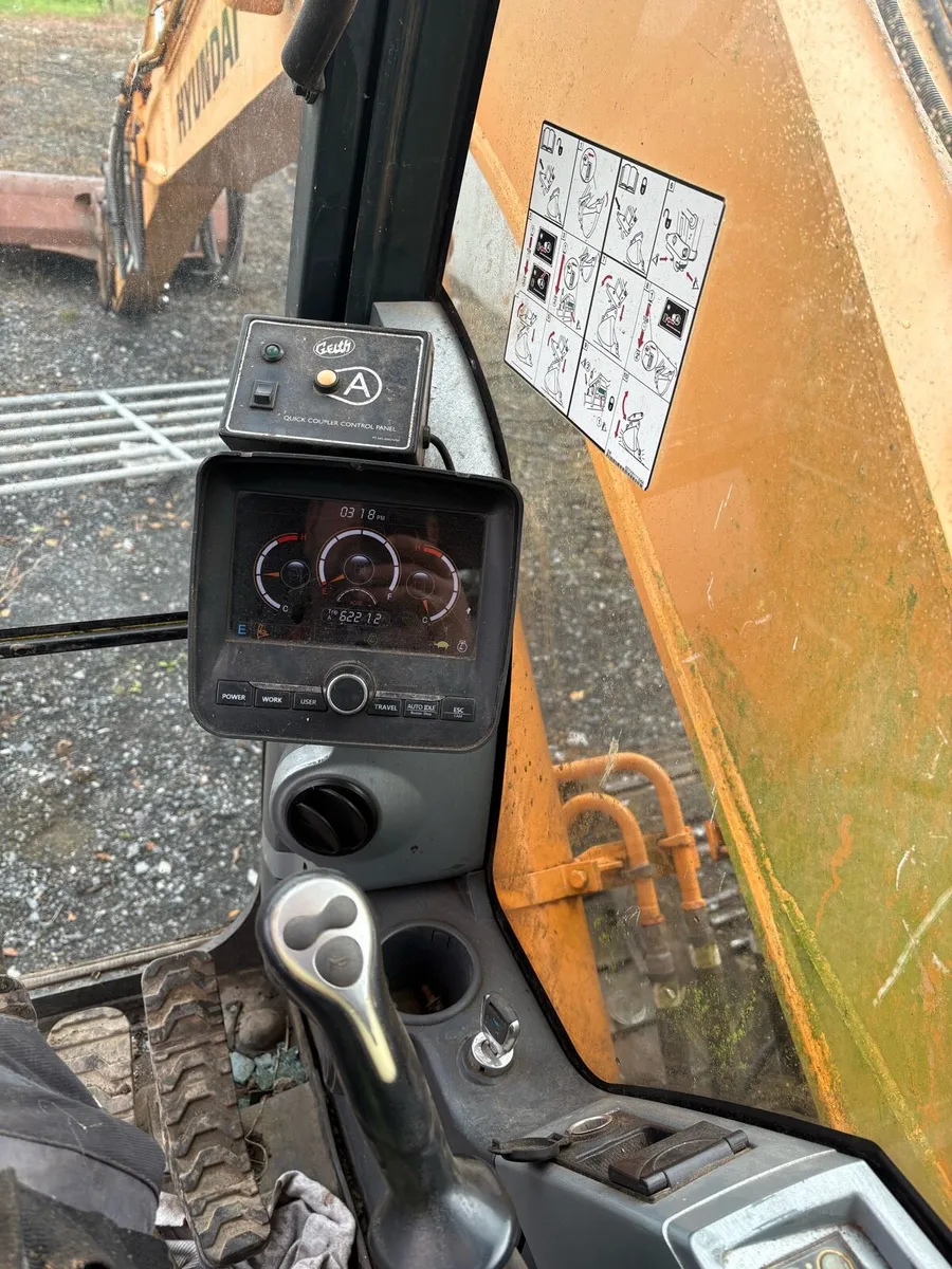 Hyundai 145lcr-9 - Image 4