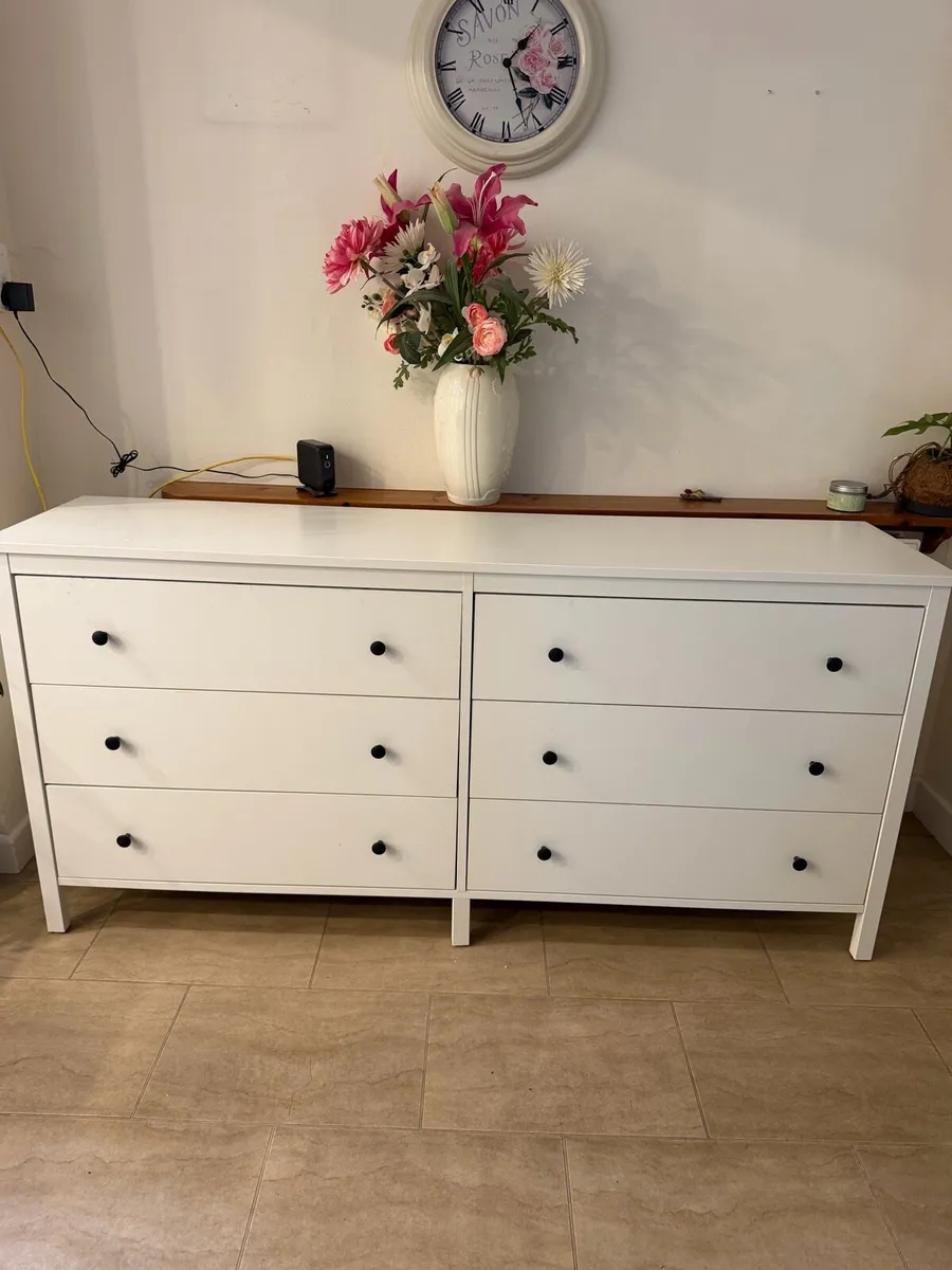 Chest of Drawers - Image 1
