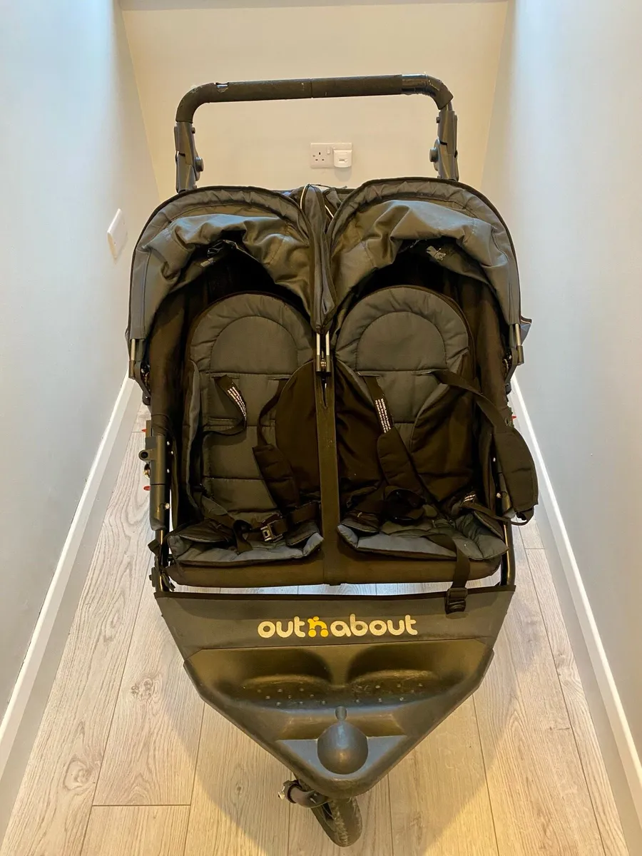 Double out n about buggy - Image 1
