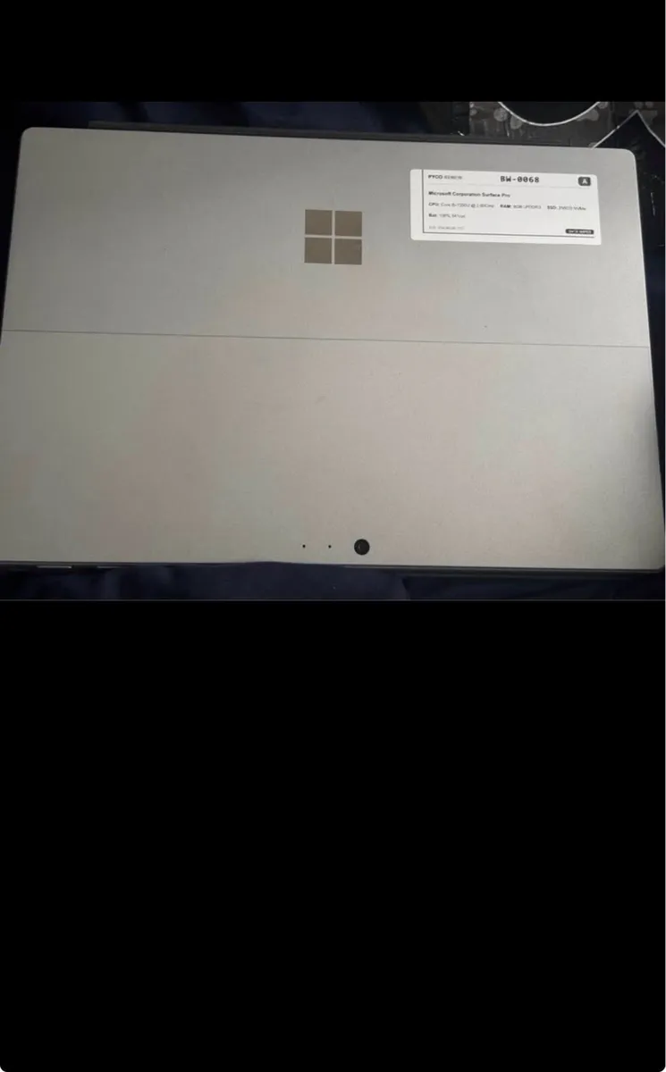 Microsoft Surface Pro 1796 i5-7300
