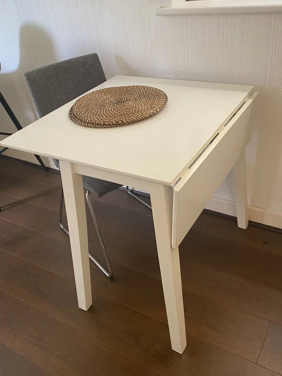 Dropleaf Kitchen Table & Chairs - Image 2