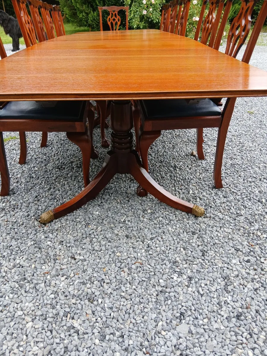 Antique dining table and chairs - Image 4