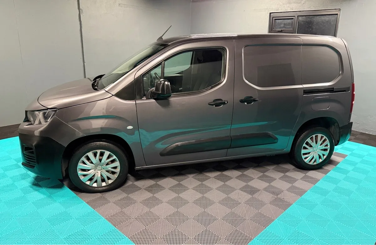 2019 PEUGEOT PARTNER PROFESSIONAL MODEL - Image 4