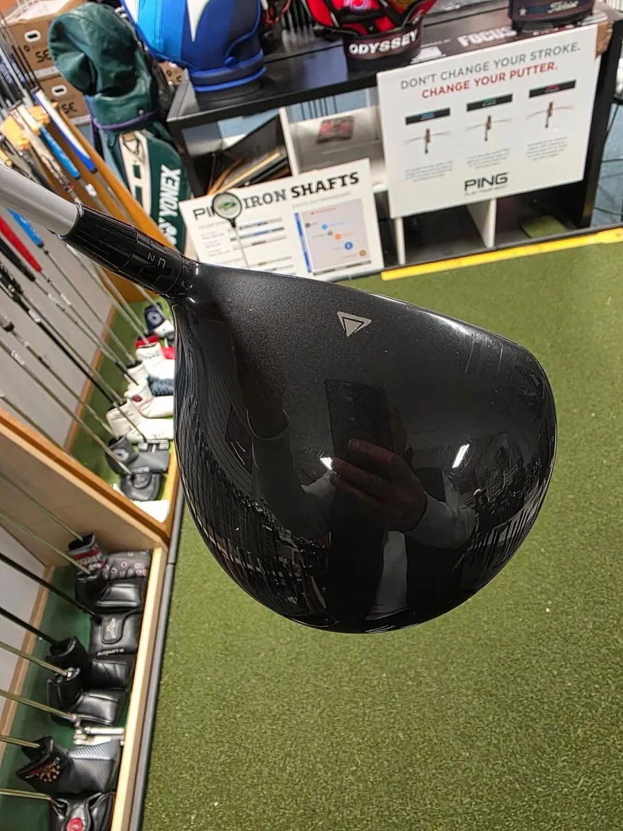 Titleist 917 D2 Driver - Image 4