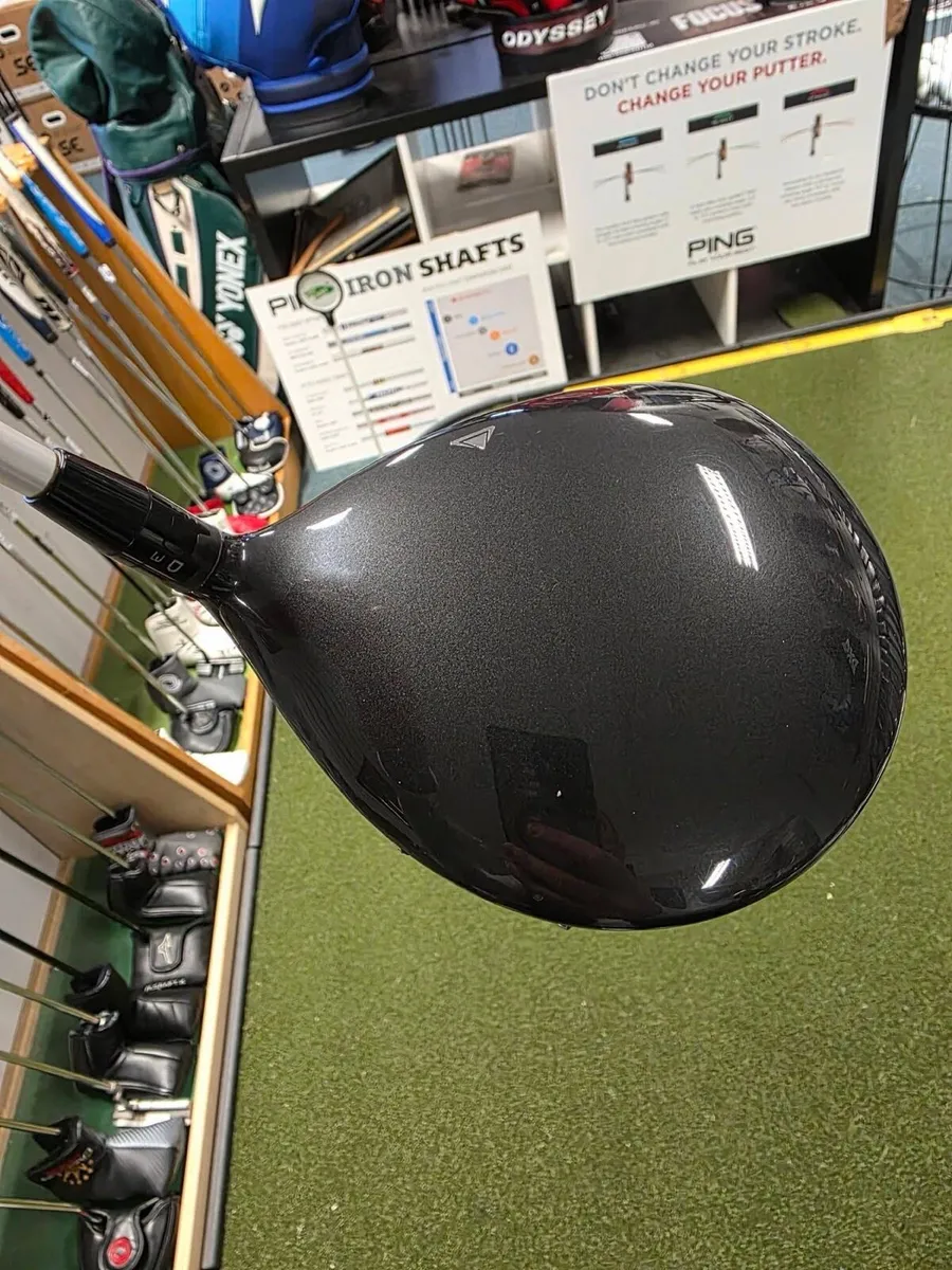 Titleist 917 D2 Driver - Image 3