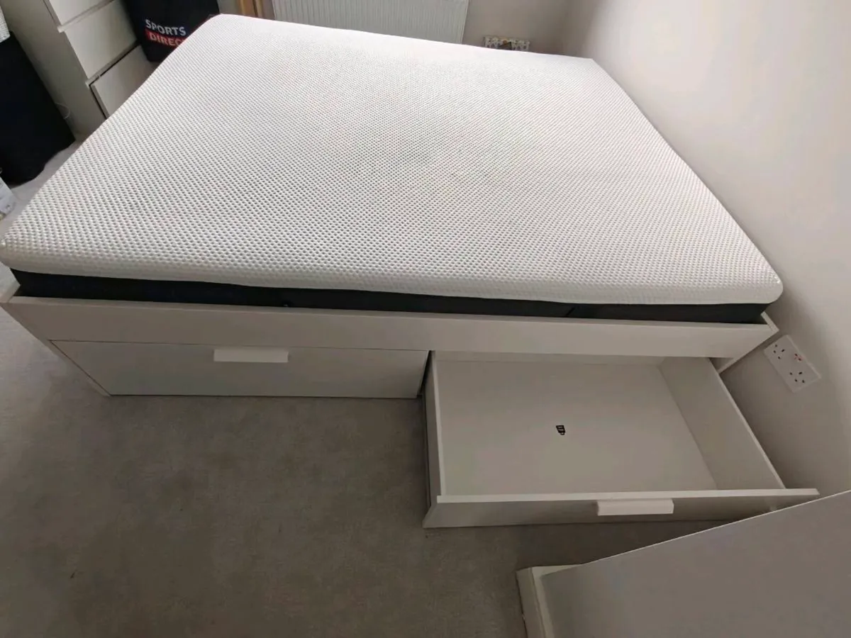 Super King Bed with Storage - Image 4
