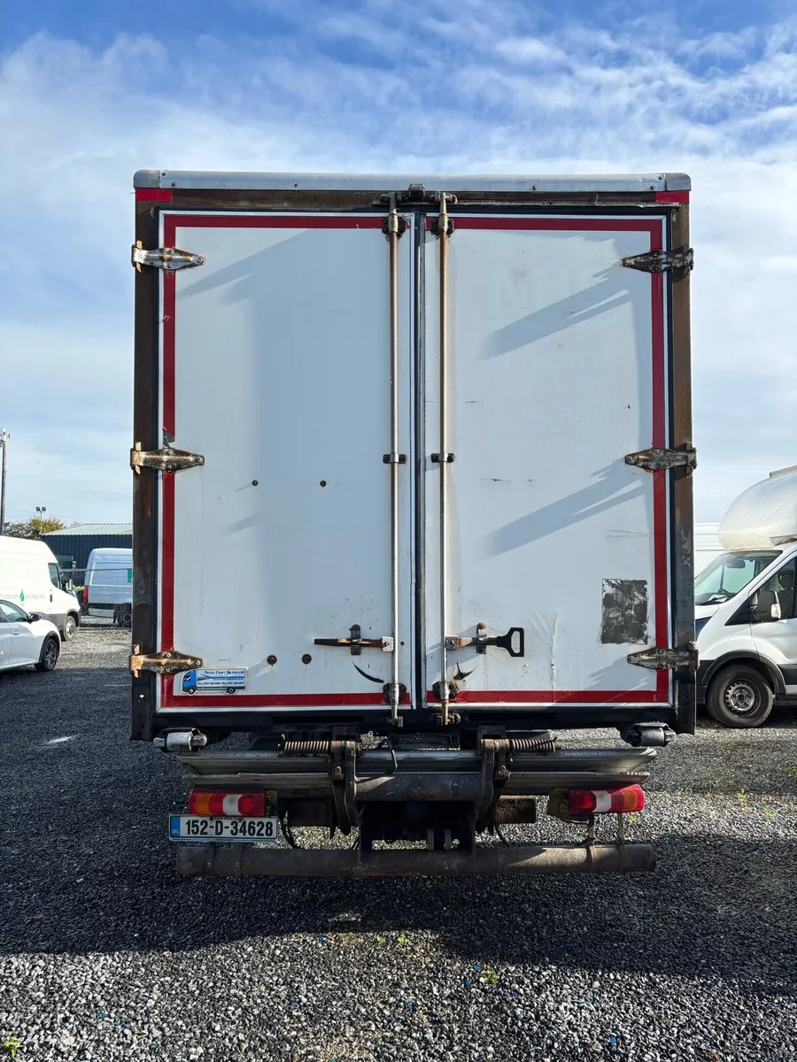 Mercedes Actros 1824 2015 - Image 4