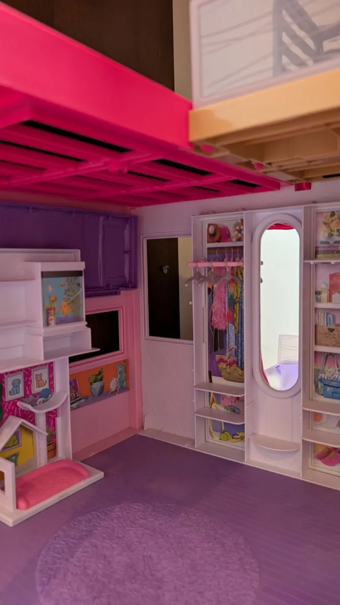 Barbie Dream House - Image 4