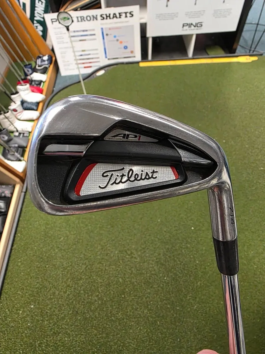 Titleist Ap1 714 Irons - Image 2