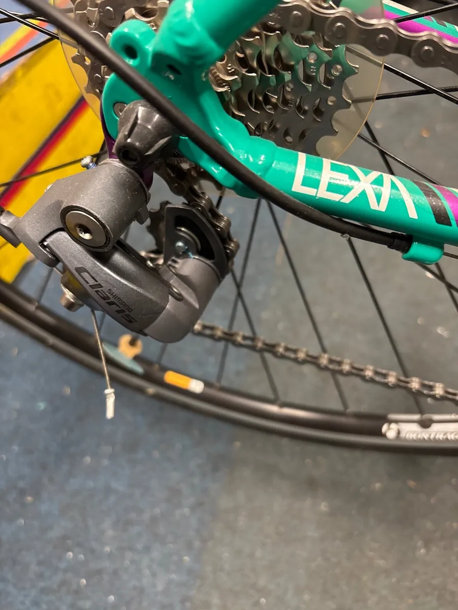 NEW Trek Racing bike Ladies - Image 2
