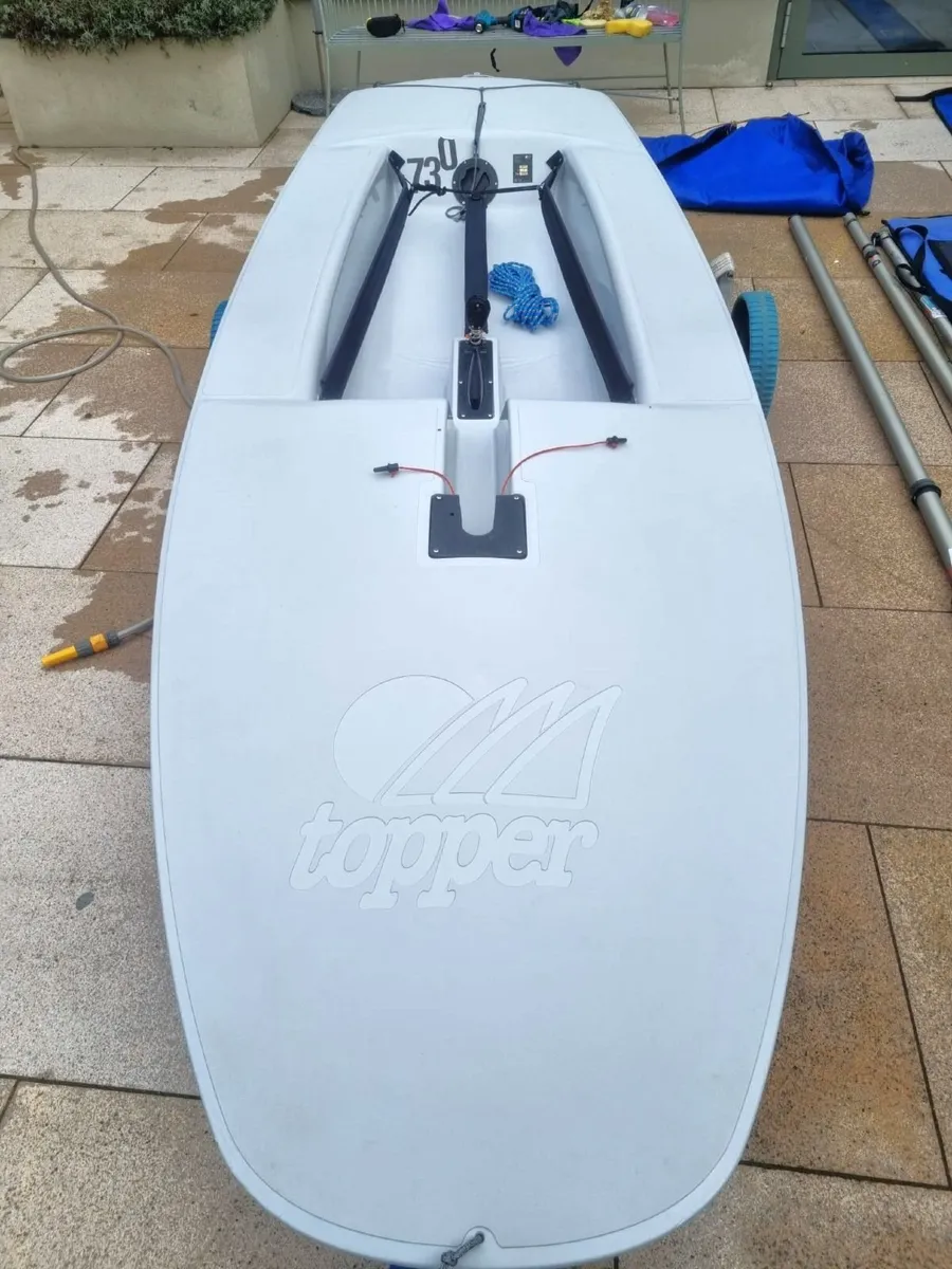 TOPPER Grey Hull 49171 – RACE-READY BOAT 5.3 - Image 4