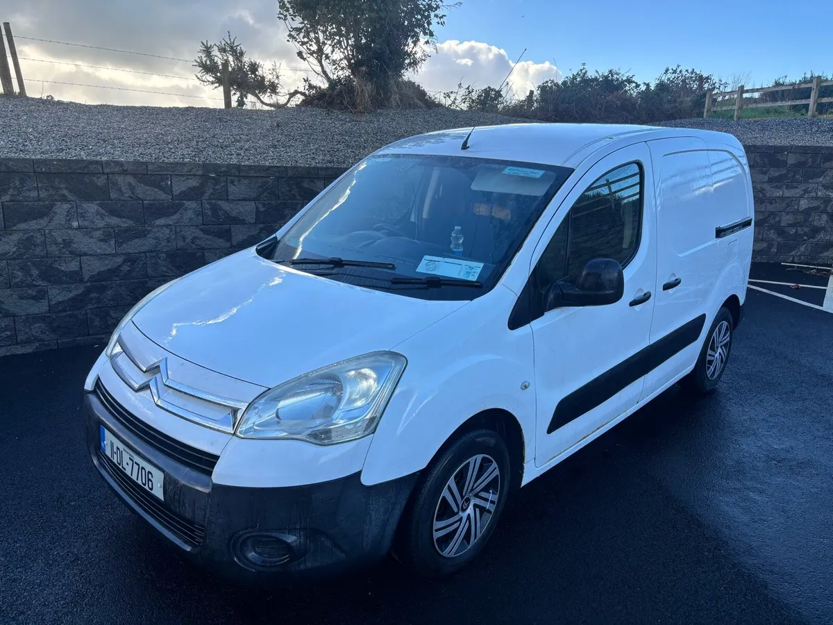 2011 Citroen Berlingo - Image 2