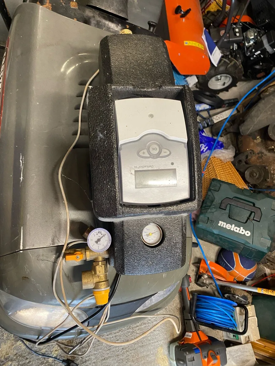 Thermal vac solar system - Full kit new unboxed - Image 2