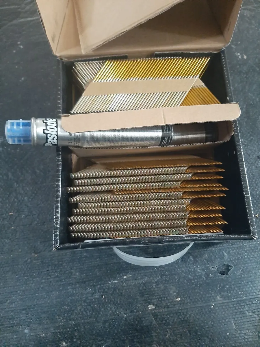 Paslode Nail Gun - Image 4
