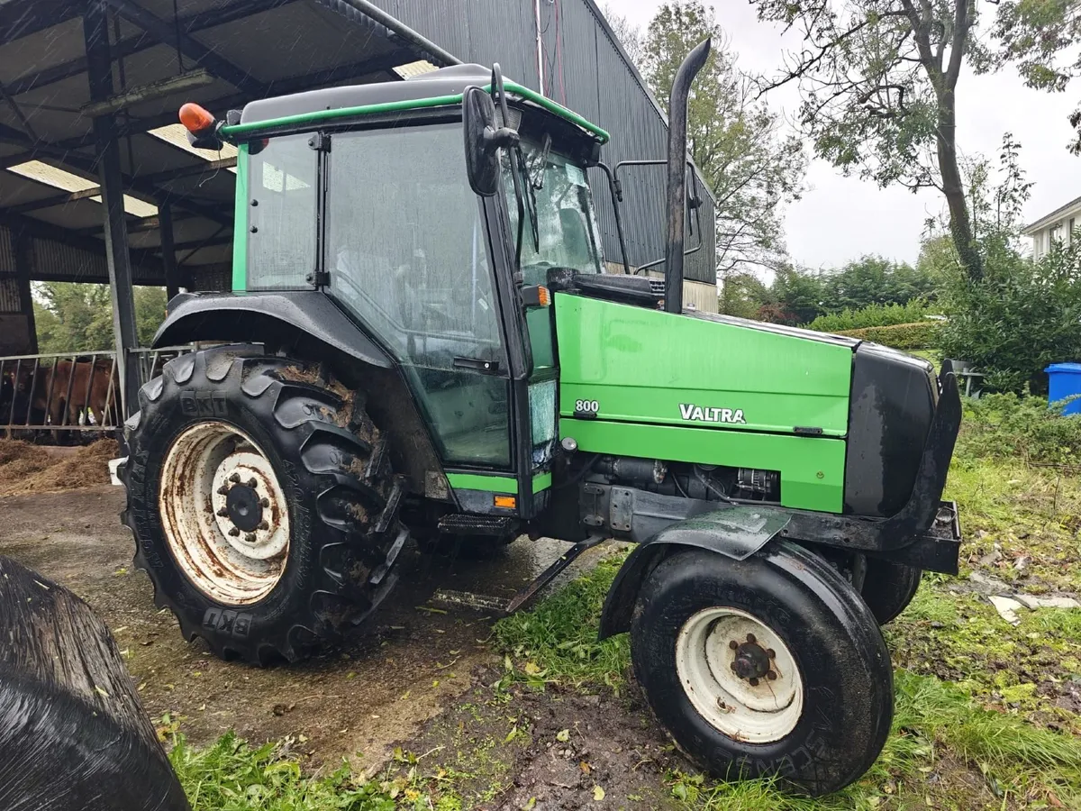 1998 Valtra 800 2WD - Image 1