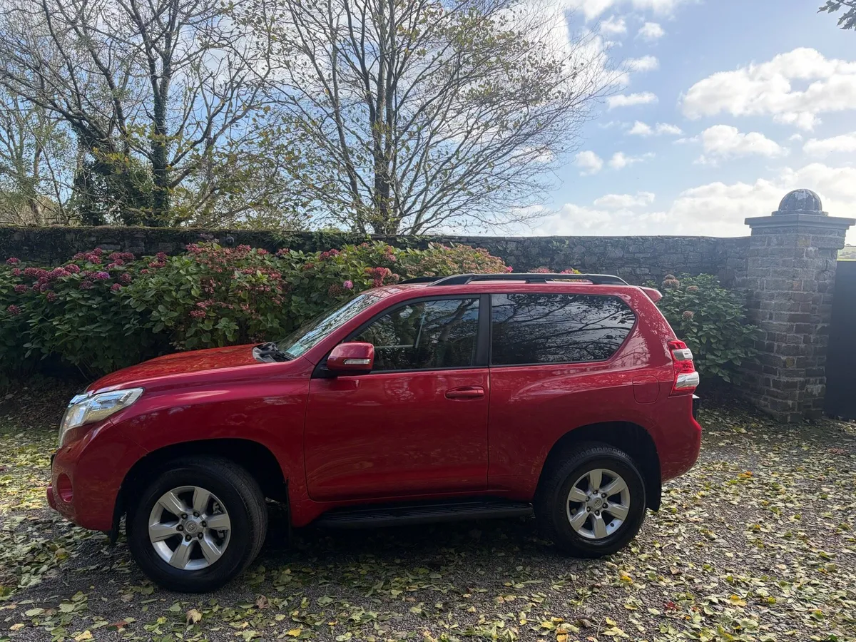 2017 Toyota Land Cruiser SWB Low Mileage - Image 4