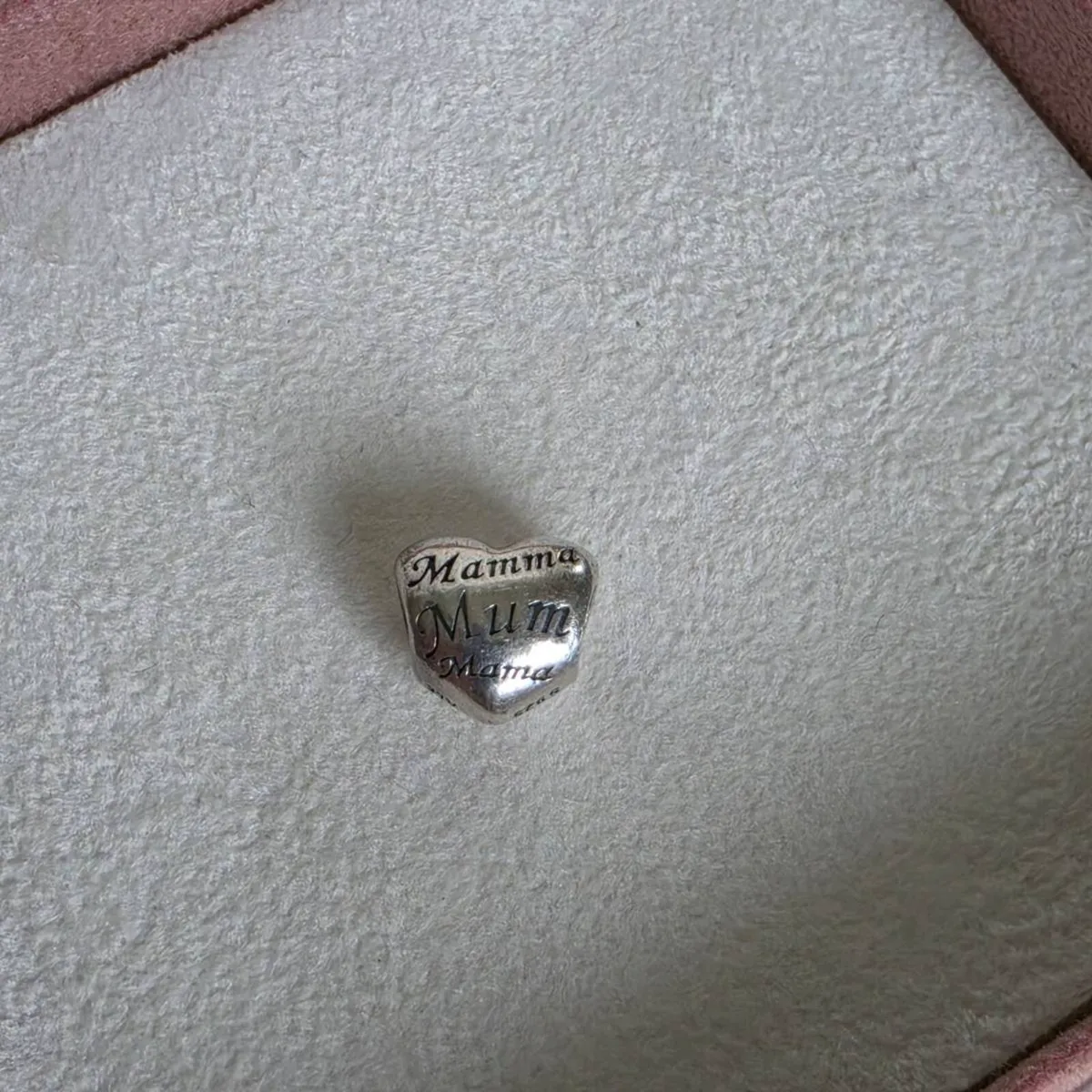 Pandora "Mom" heart charm - Image 2