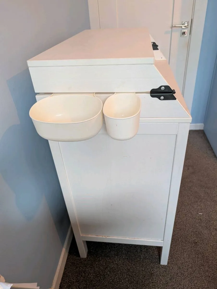 Baby change table - Image 2