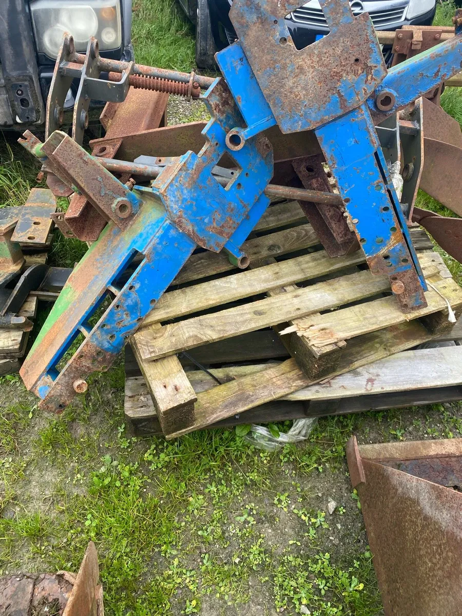 Front loader (read add) - Image 3