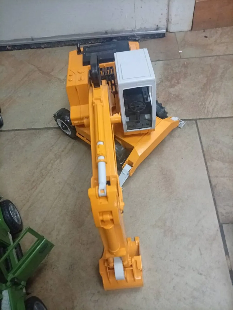 Bruder toys - Image 3