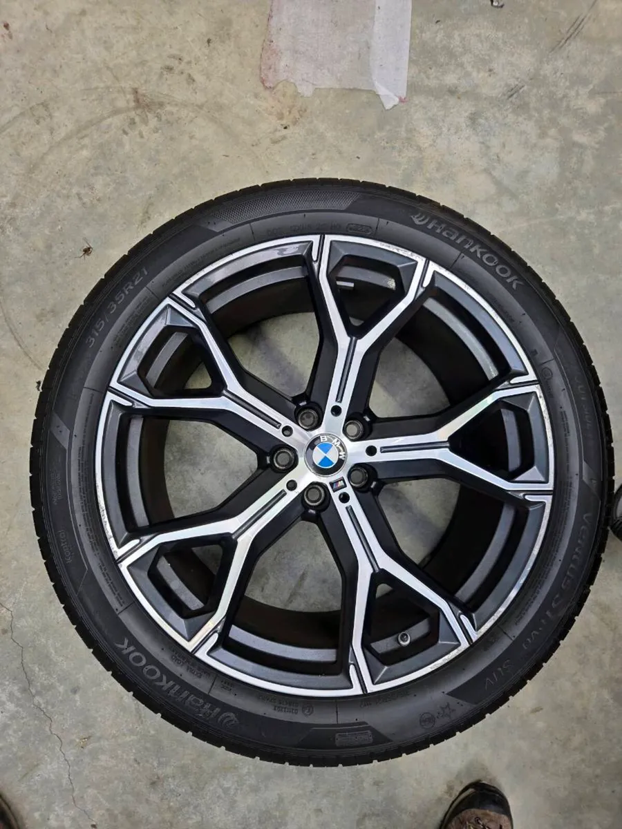 Bmw X5 Genuine 21' Alloys - Image 1