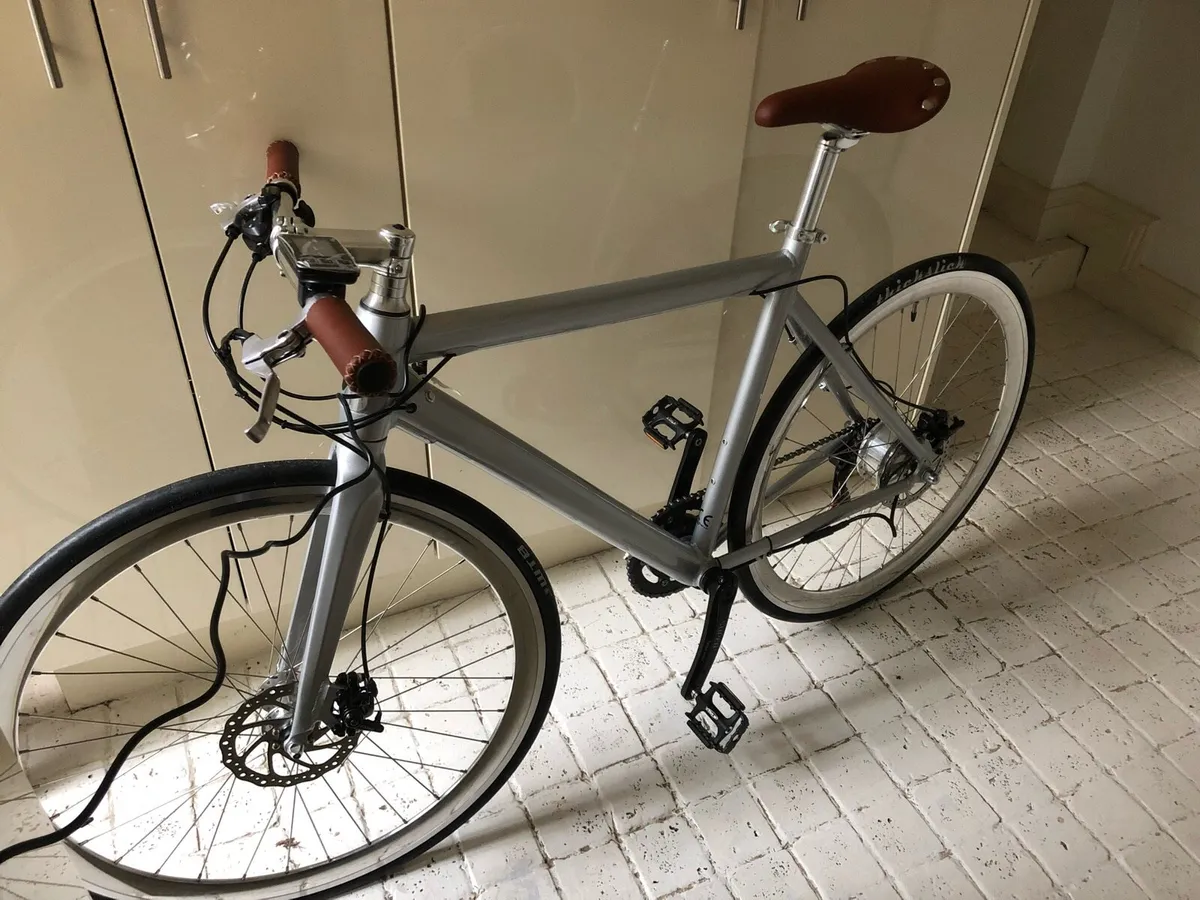 Electric Retro Bike - Image 3