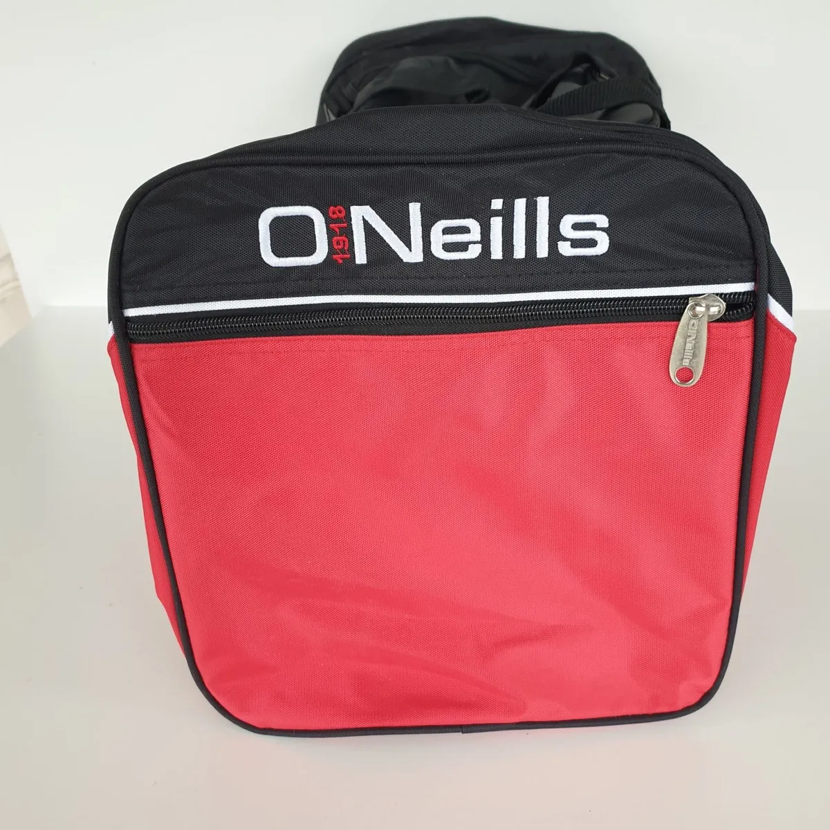 O'Neills Glenbeigh/Glencar GAA sports bag - Image 3