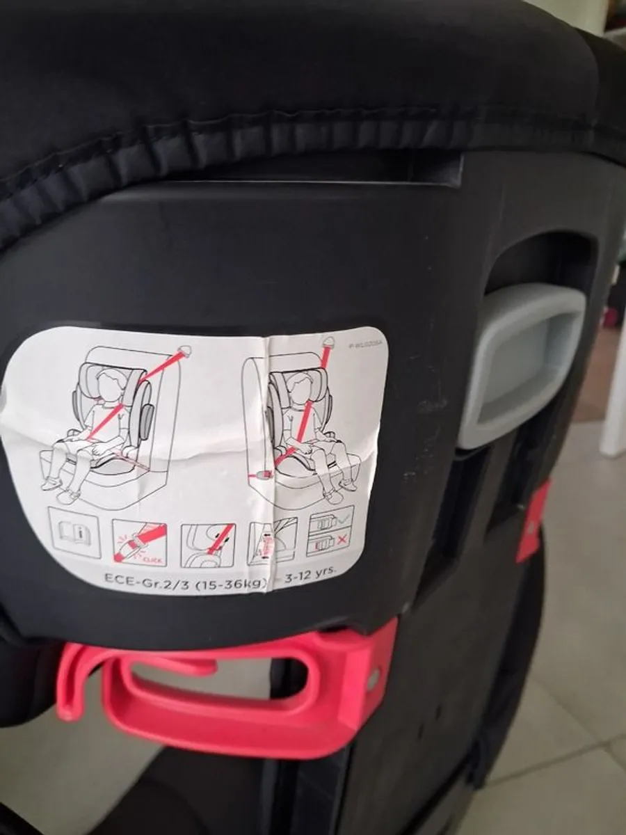 Car seat Joie 5 to 12 year old - Image 2